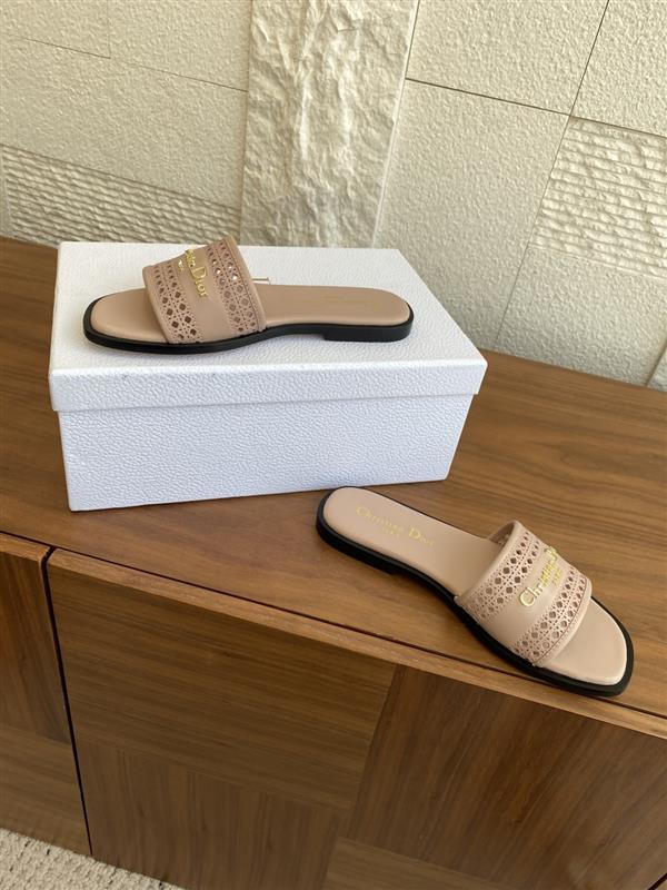 20251128184323540 310